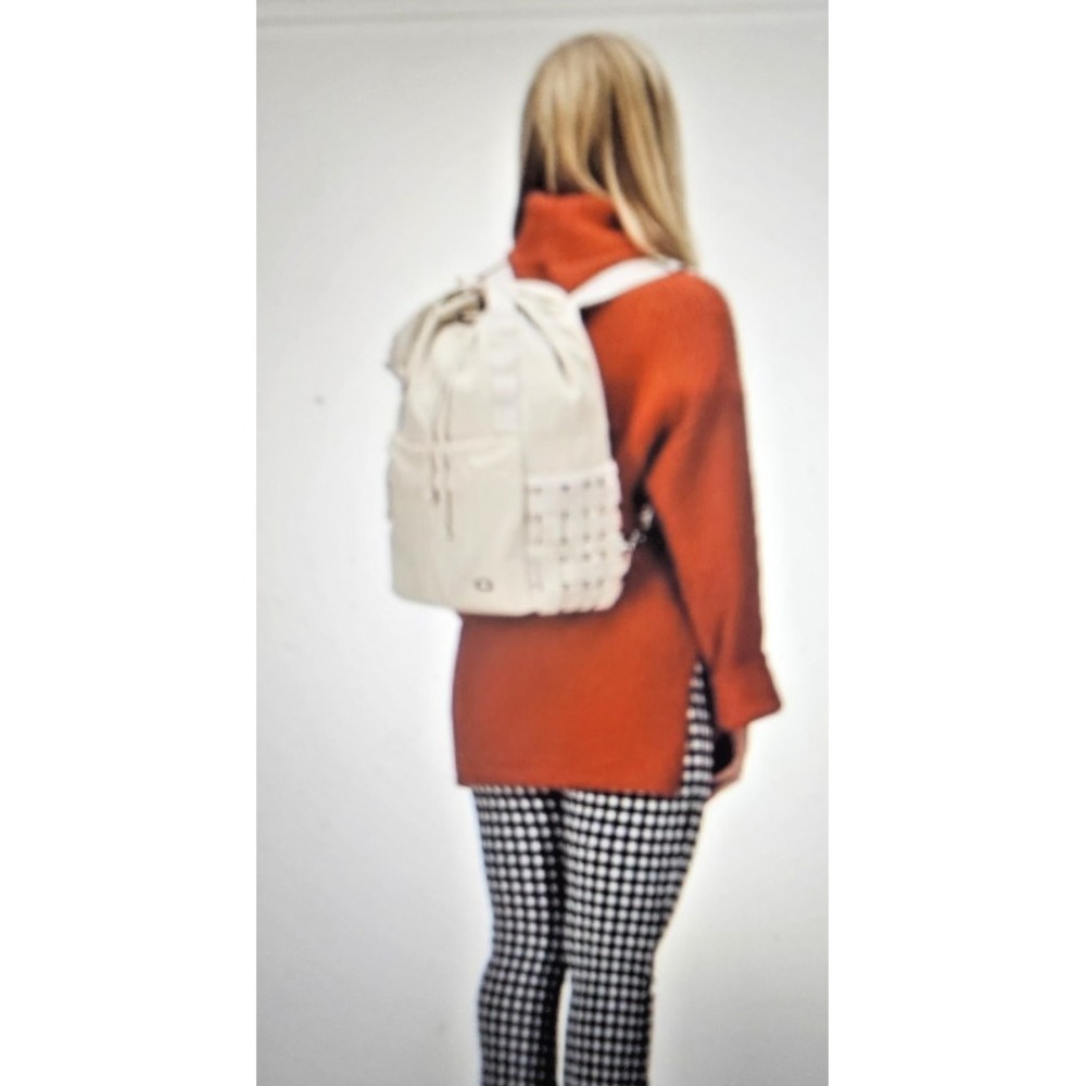 OGIO Rise Women's Bag backpack vanilla cream braided 17x15x5"